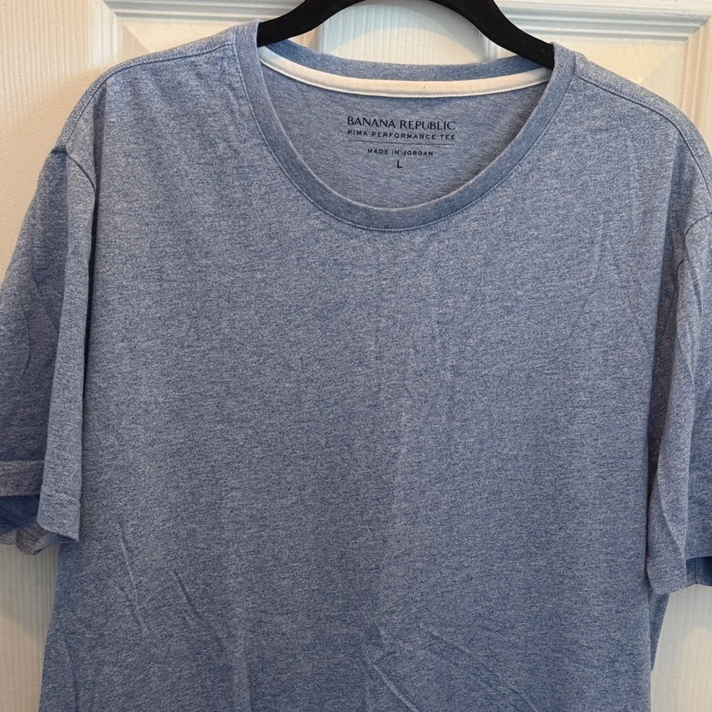 Banana Republic Men's Heather Blue Short Sleeve Tee